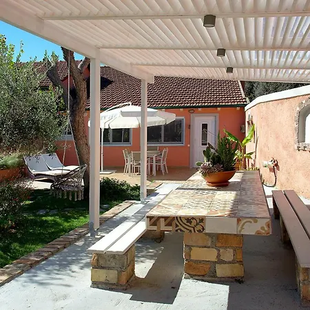 Villa Paliabelo *